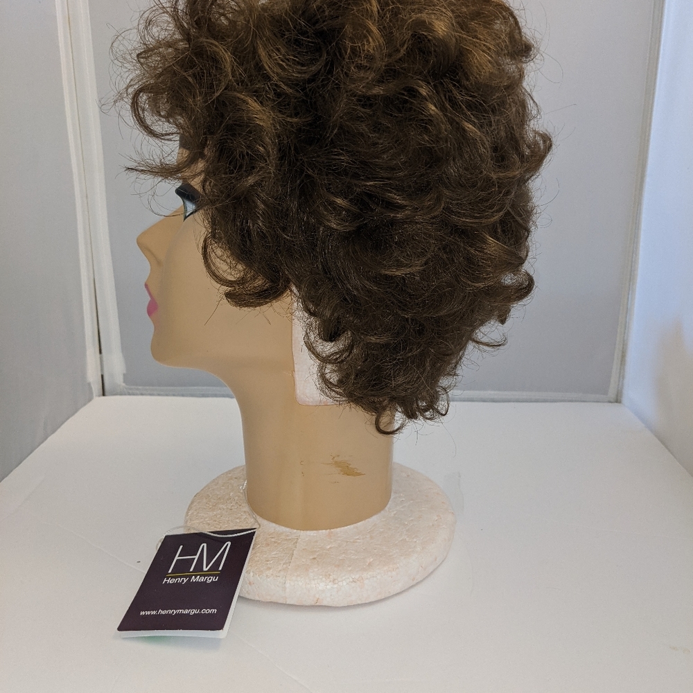 Henry Margu Wig - Ann - Picture 8 of 12